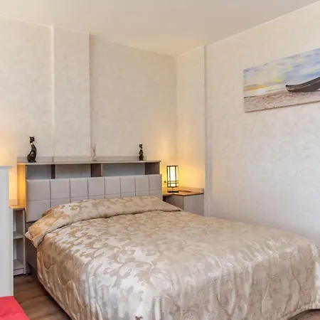 Absolutivila Apartment *